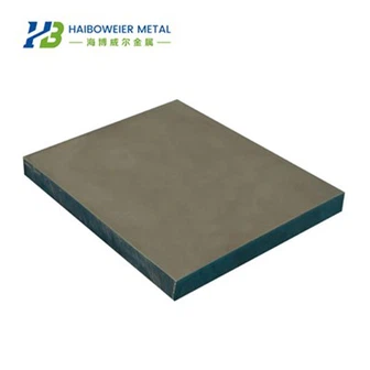 Títan samsett stálplata